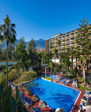 tailor made cruise holidays | Cruise holidays | Travel Agency | touropedia.co.uk